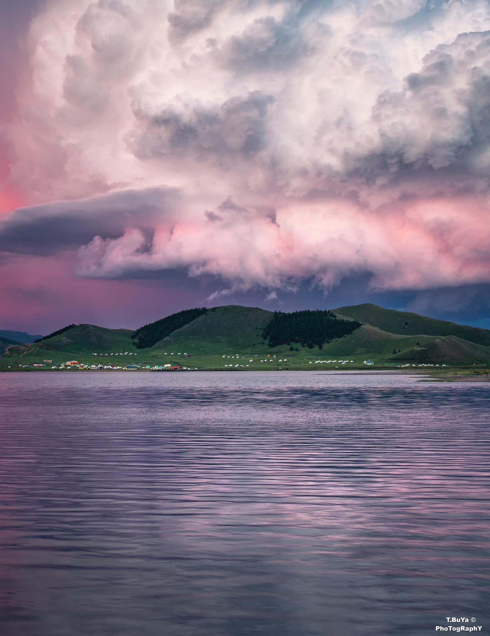 Цэнхэрийн халуун рашаан ба Тэрхийн цагаан нуур, Хоргын тогоо - Mongol Trail Adventure